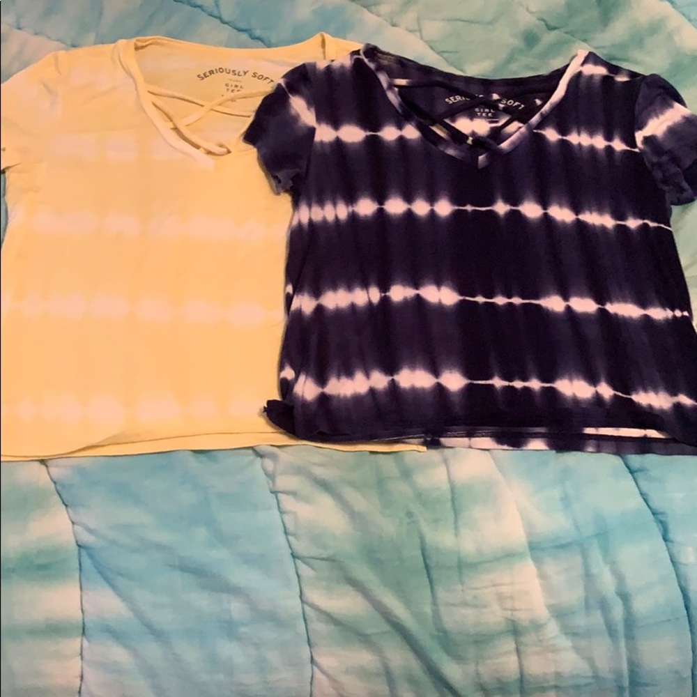 Seriously soft Aero girl tees size xs